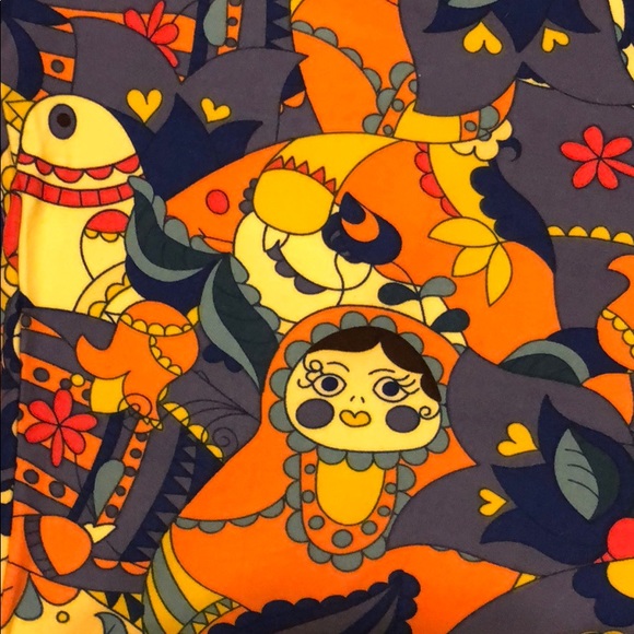 LuLaRoe Russian Nesting Doll Leggings TC - Picture 2 of 3